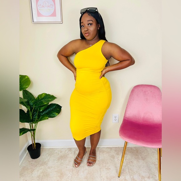 Mustard One Shoulder Ruched Bodycon Dress - Picture 2 of 2